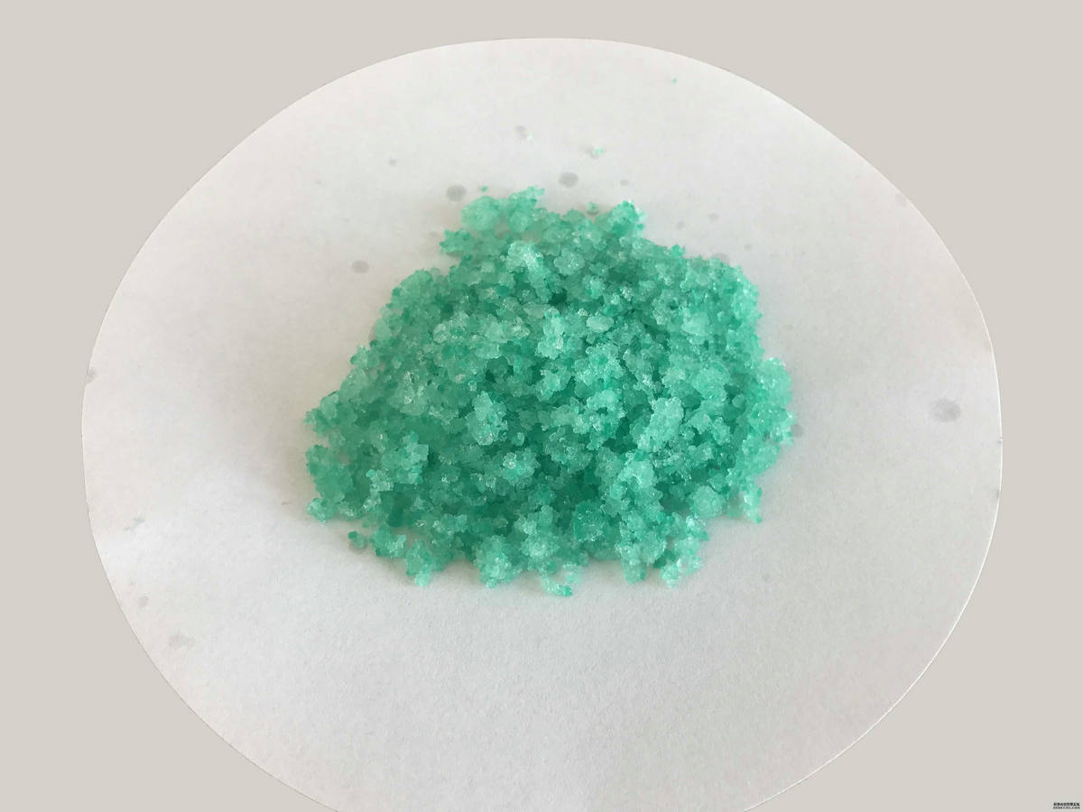 Nickel hypophosphite hexahydrate